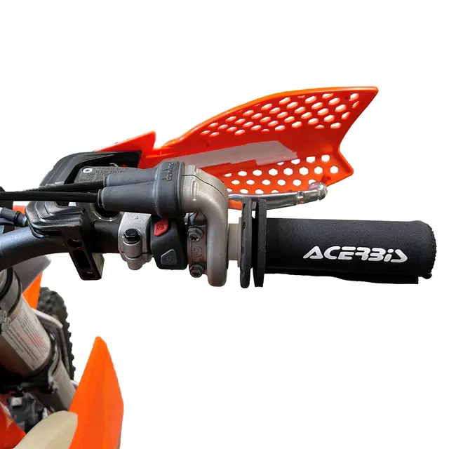 AC Handguards X-Ultimate Finnes i flere farger 