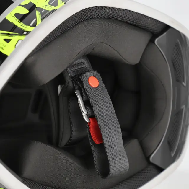 AC Helmets Profile Junior Finns i flera varianter 