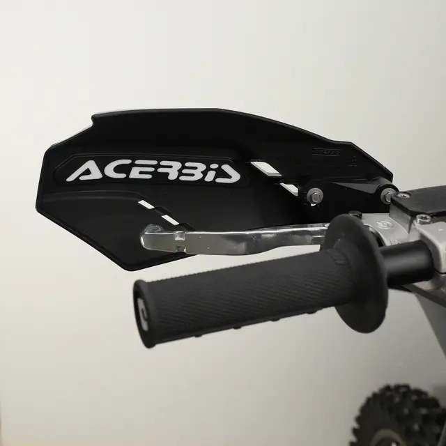AC Handguard Linear Black/White 
