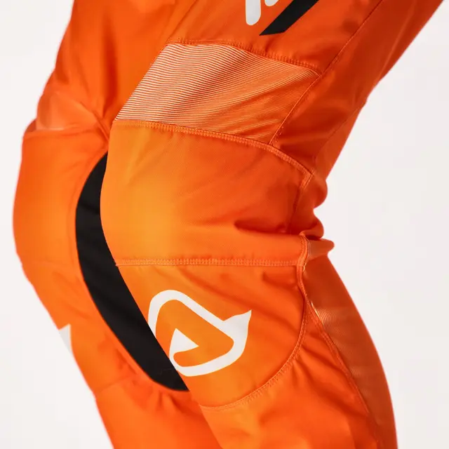 AC Pants MX Linear Lugo Finnes i flere varianter 