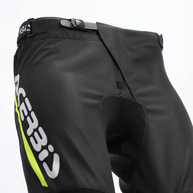 AC Pants MX Linear Lugo Finnes i flere varianter 