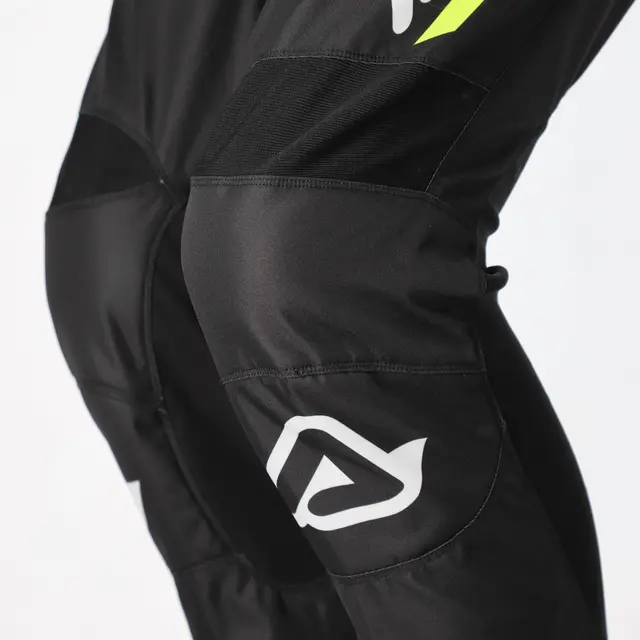 AC Pants MX Linear Lugo Finnes i flere varianter 