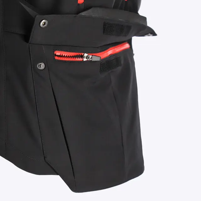 AC Jacket Rally Pro Finnes i flere varianter 
