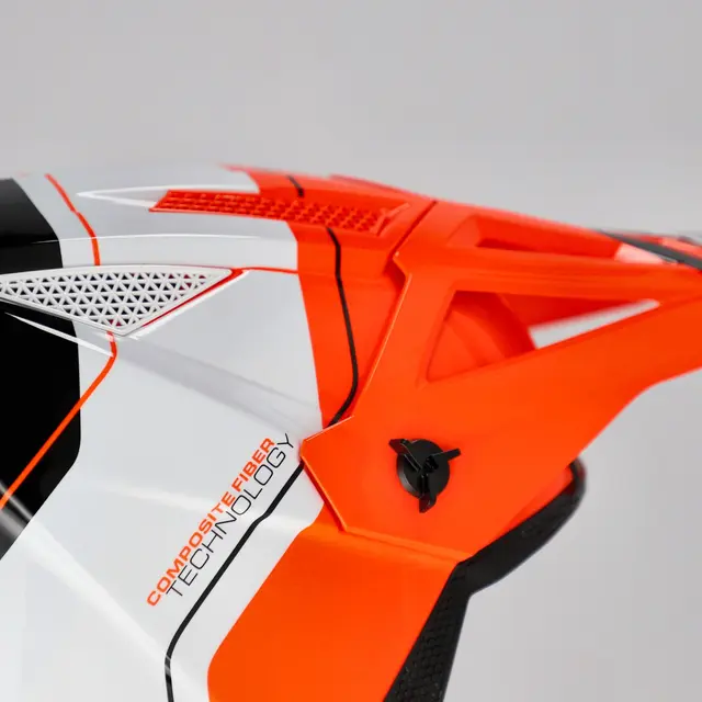 AC Helmets T711 Finns i flera varianter 