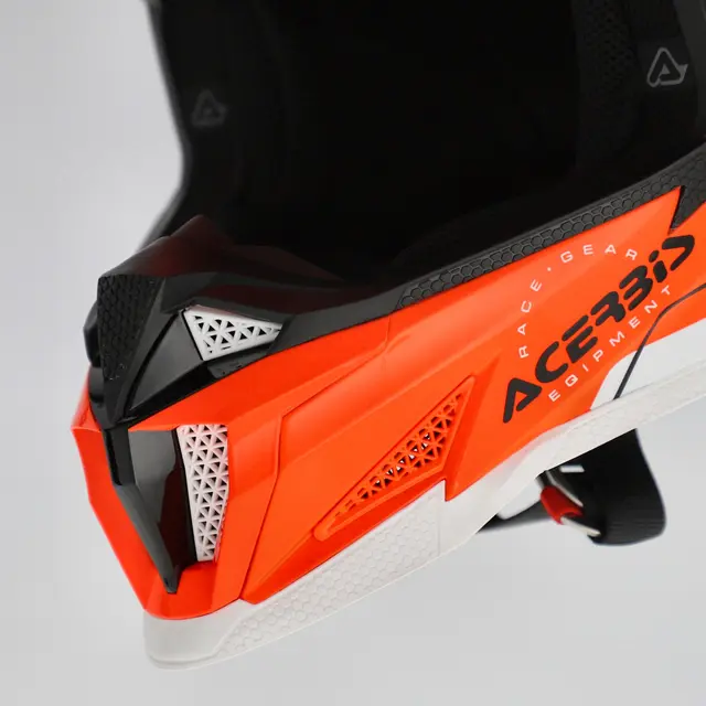 AC Helmets T711 Finns i flera varianter 