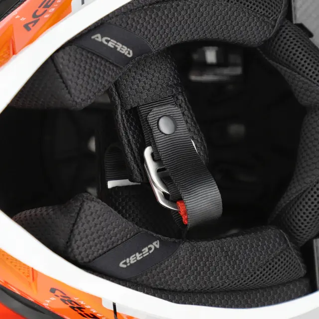 AC Helmets T711 Finns i flera varianter 