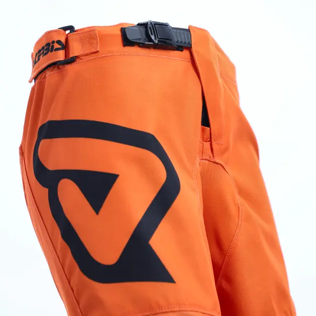 AC Pants MX Linear Kid Finnes i flere varianter 