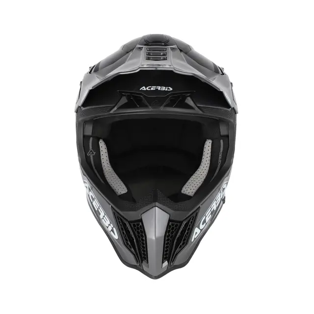 AC Helmet Airstrike-X Finns i flera varianter 