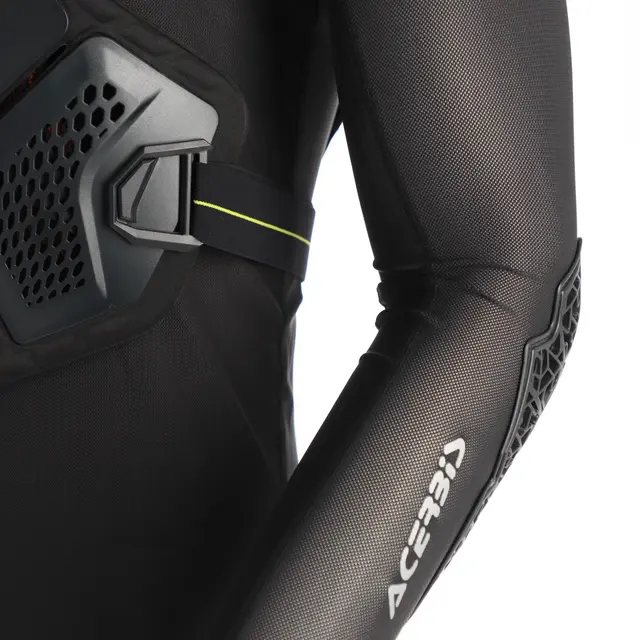 AC Body Armor P035 Black 
