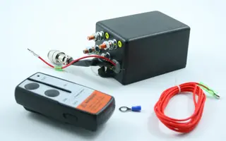 Tr&#229;dl&#248;s fjernkontroll for vinsj 1.Gen, Batteri, Hurtigkobling