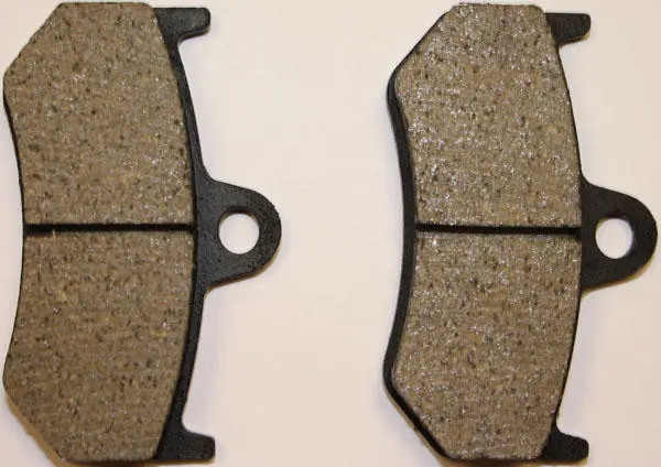 Bremseklosser FM Sett - Yamaha OEM: 8FUW00460100 