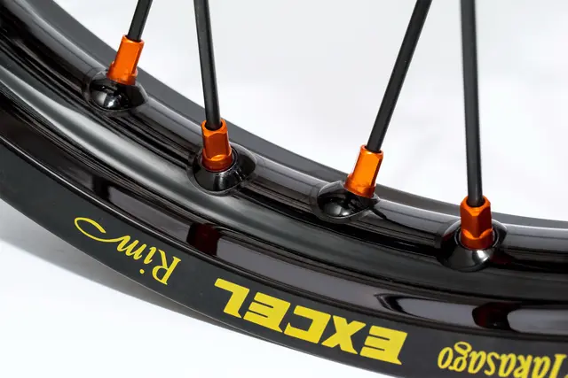 Haan Framhjul 17x3,50 - KTM/HQ - 22mm Sort Ring/Eiker, Oransje Nav/Nippler 