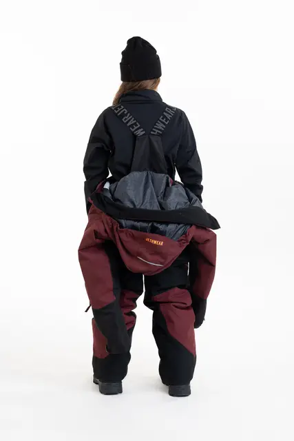 Jethwear - Odin & Olivia, Barn Burgundy, 
