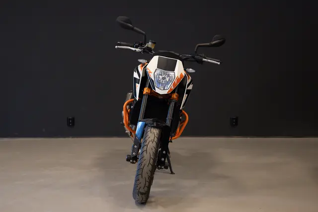 KTM 690 Duke R 32KW 2015 Km stand 26491 