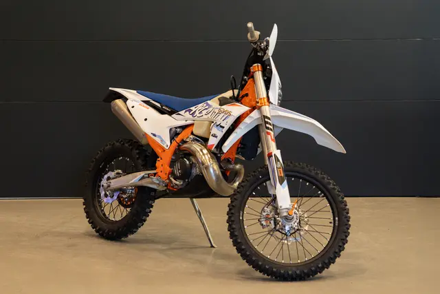 KTM EXC 300 TBI Six Days 2024 Gått 1172 km / 42 timer 