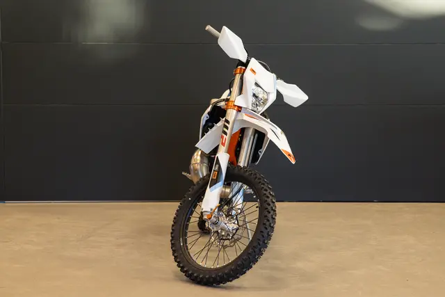 KTM EXC 300 TBI Six Days 2024 Gått 1172 km / 42 timer 
