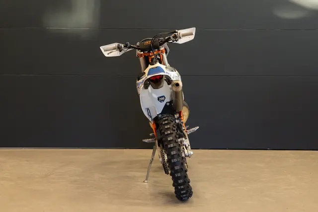 KTM EXC 300 TBI Six Days 2024 Gått 1172 km / 42 timer 