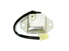 Voltregulator Yamaha OEM: 82M81910A000
